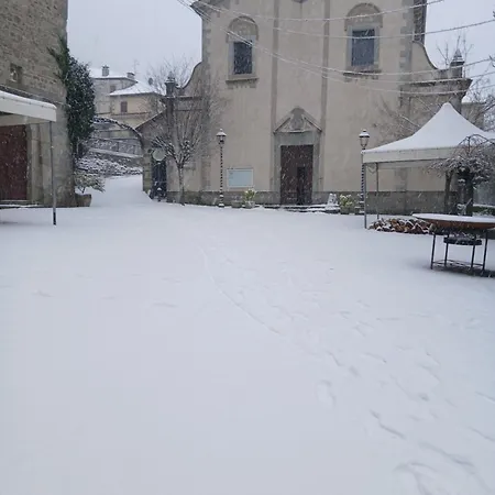 In Centro Storico Di *